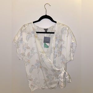 Eddie Bauer, Tranquil Tie Short-Sleeve Shirt, Large, White